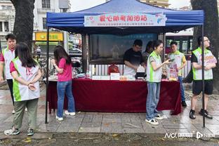 锡伯杜：球队现在的精神状态非常强大 我们需要保持下去